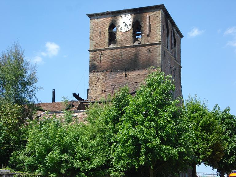 brand kerk galmaarden 15