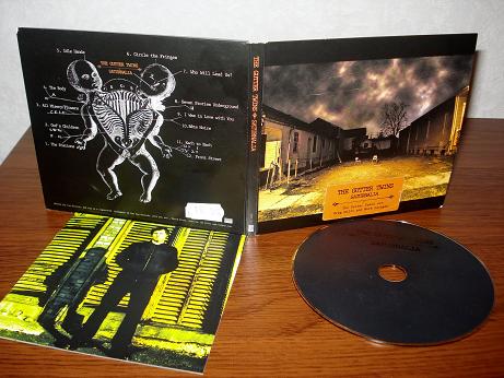 21 The Gutter Twins - Saturnalia