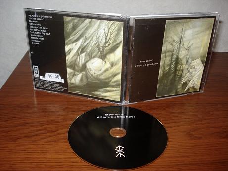 12 Steve Von Till - A grave is a grim horse